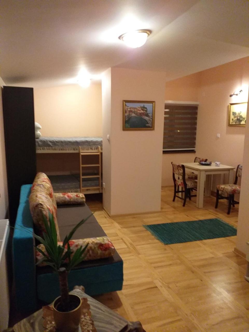 Bolonja 1 Appartement Užice Buitenkant foto